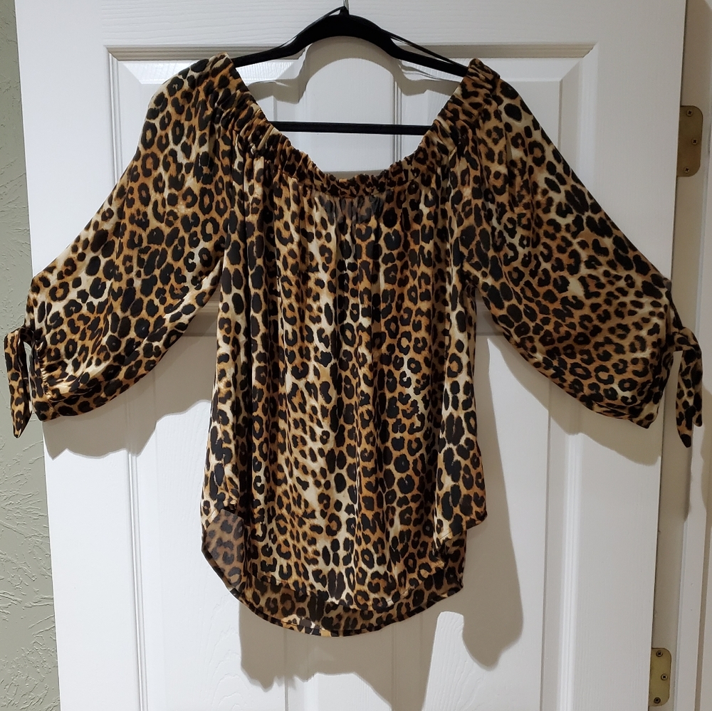 Express Flowy Off the Shoulder Blouse with 3/4 Sleeves